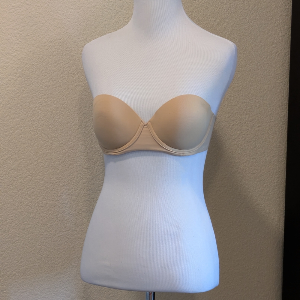 Calvin Klein Strapless Convertible Bra | 32C | Nude | NWT